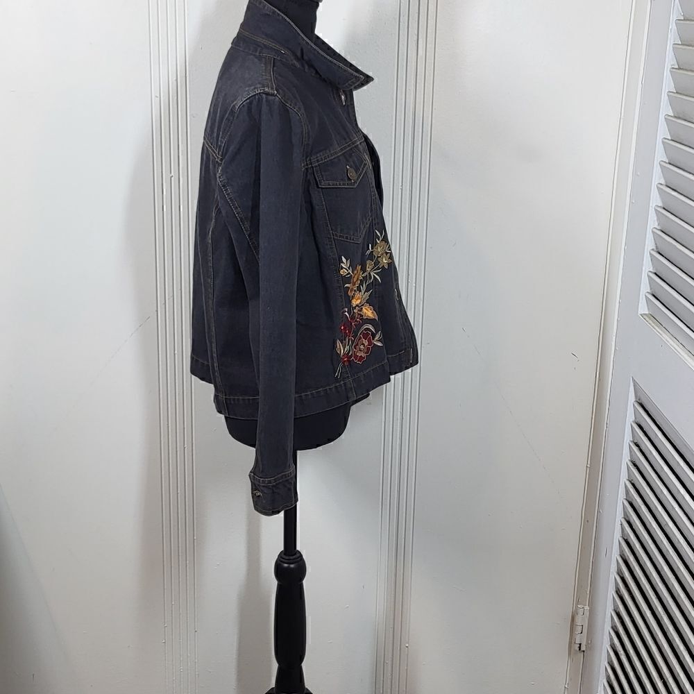 Coldwater Creek Denim Embroidered Flowered Jean Jacket - Picture 4 of 9